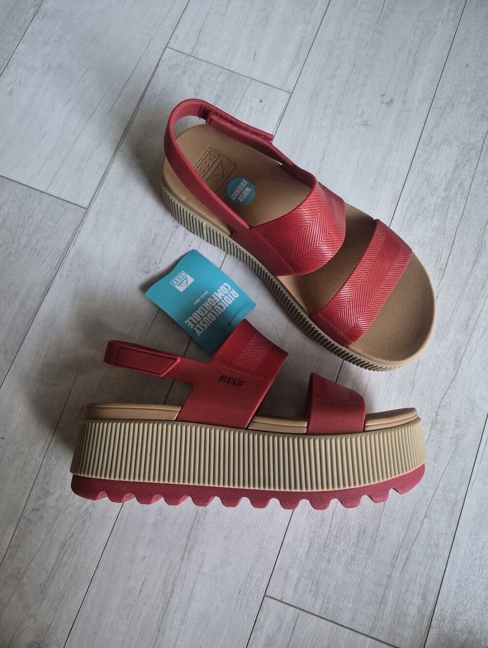 REEF NEW Water Vista Higher Sandals